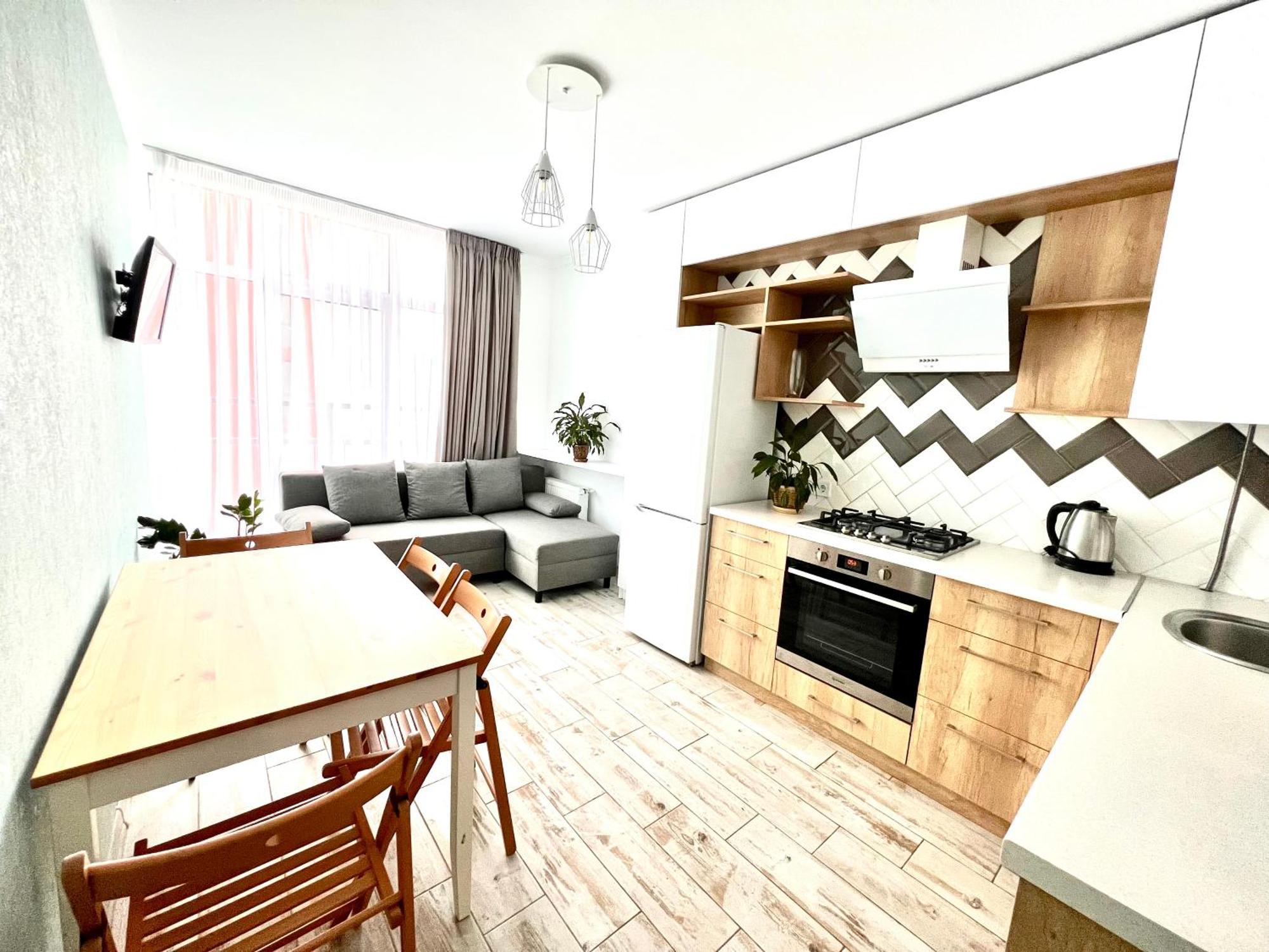 Osapart Beautiful Apartment In A Complex Semycvit ลวีฟ ภายนอก รูปภาพ
