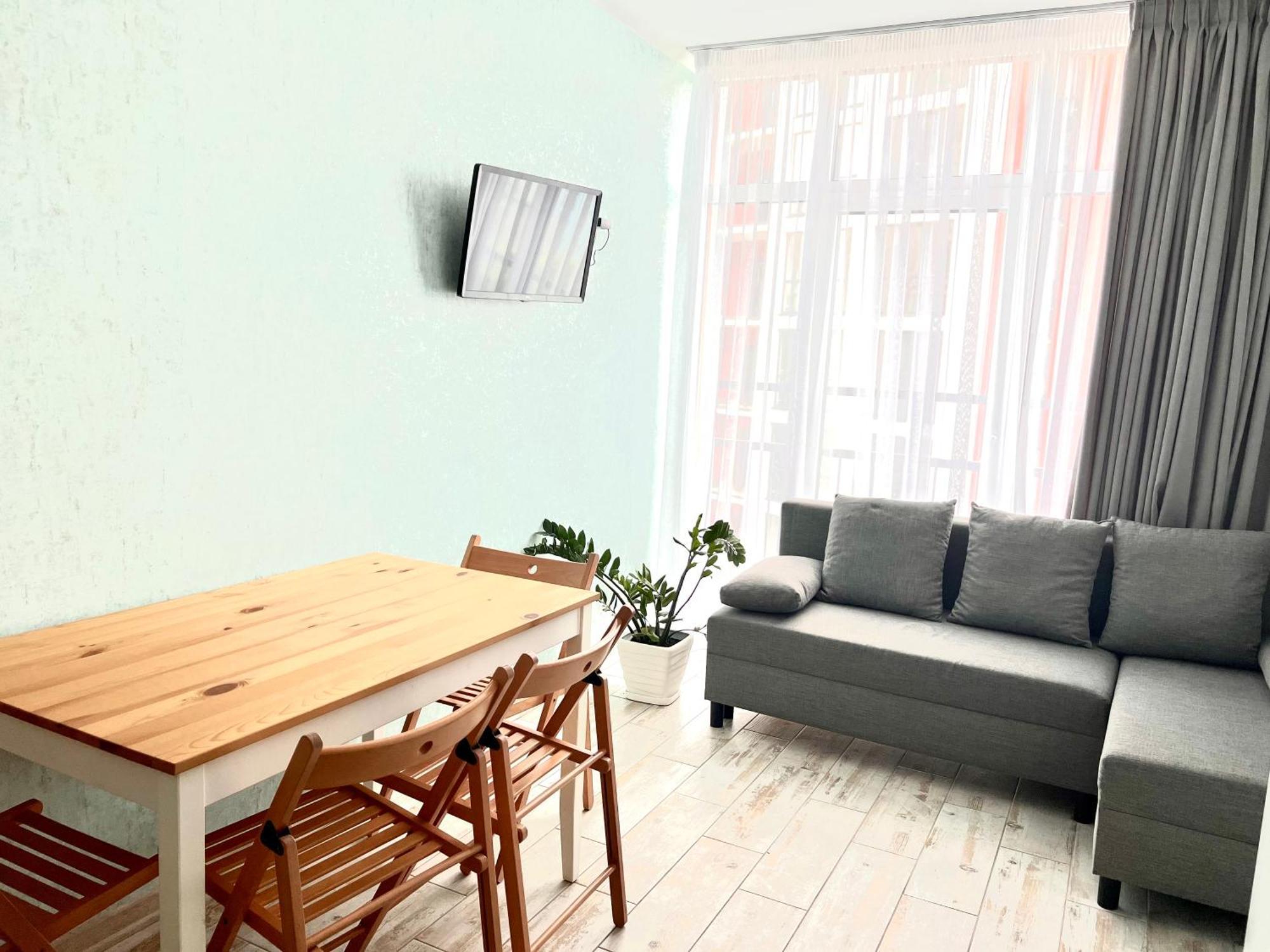 Osapart Beautiful Apartment In A Complex Semycvit ลวีฟ ภายนอก รูปภาพ